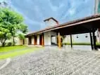 Nugegoda Luxury House for Sale in Prime location