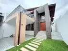 Brand New House for Sale in Battaramulla