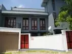 (SDS-539) Valuable Three Storey House For Sale in Kottawa