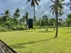 ප්‍රධාන පාරටම මුහුණලා වටිනා ඉඩම / HL 14079