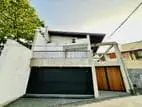Luxurious 4BR House for Sale Thalawathugoda