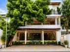 Restaurant for rent in road facing