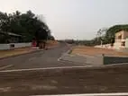 කහතුඩුවට ලඟින් වෙලකට මායිම්ව හොඳ ඉඩම