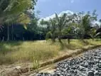 ගාල්ල උඩුගම බස් පාරට ලගින්ම බිම් කොටස්