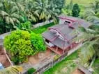 ​අතුරුගිරිය කඩුවෙල ප්‍රධාන මාර්ගය පෙනෙන දුරින් නිවසක් විකිනීමට /RU 15518