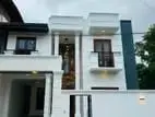 ARCHITECTURAL DESIGNED BRAND NEW HOUSE FOR SALE IN BORALESGAMUWA